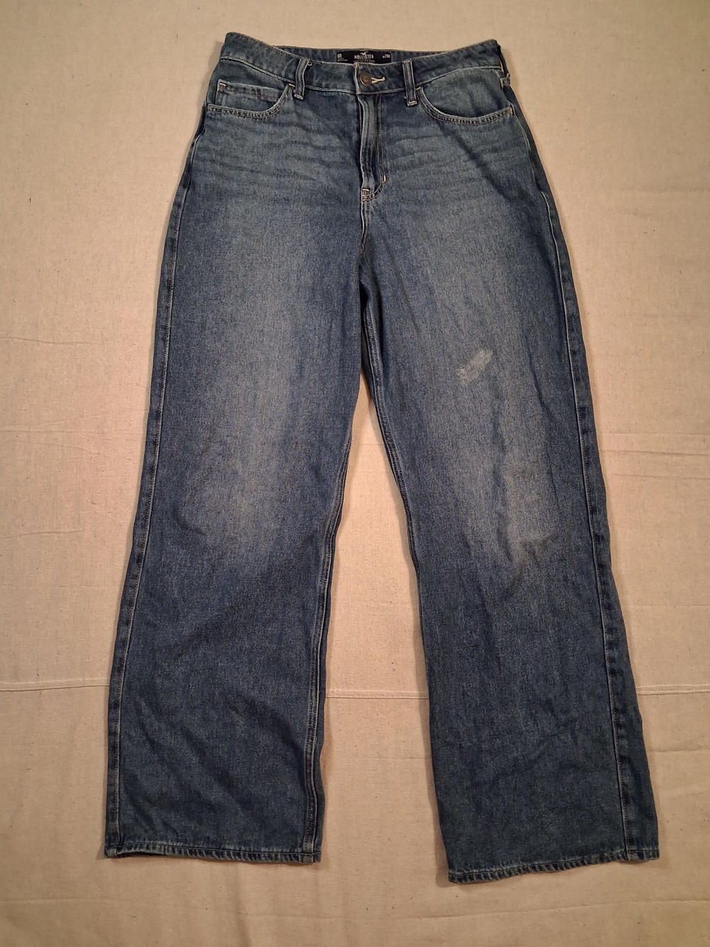 Hollister Ultra High-Rise Baggy Jeans Women's Size 8R (Waist 29R)
